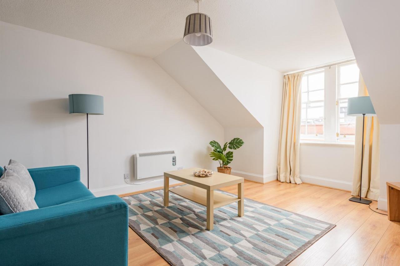 The South Bridge Apartment Edimburgo Exterior foto